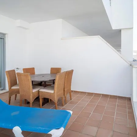 Apartment 3 Bedroom Nice In Conil De La Frontera