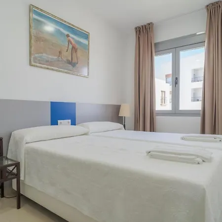 Apartment 3 Bedroom Nice In *